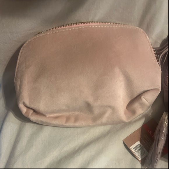 Pep Rally Velvet Zippered Pouch in Light Pink w/ tassels - Picture 1 of 6